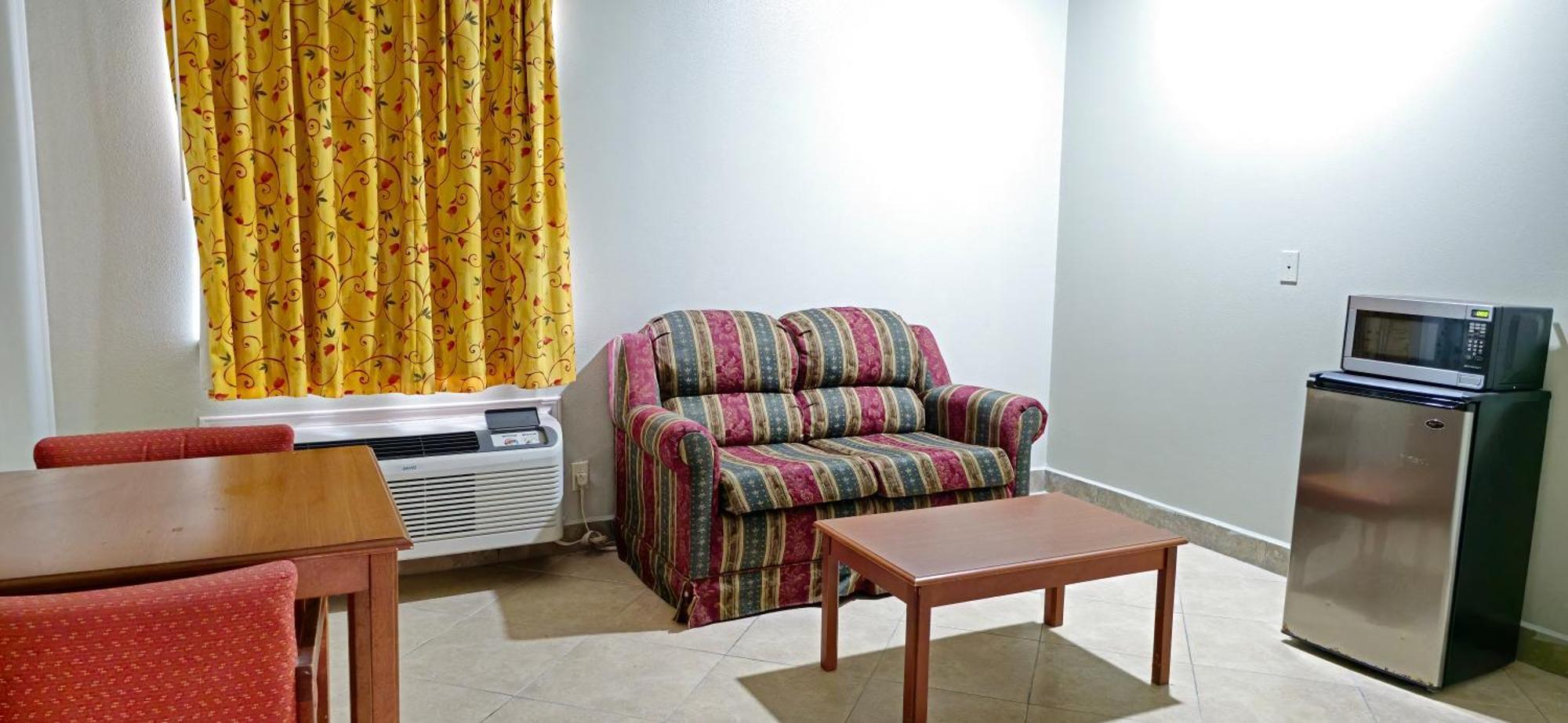 Texas And Rgv Hotel Edinburg