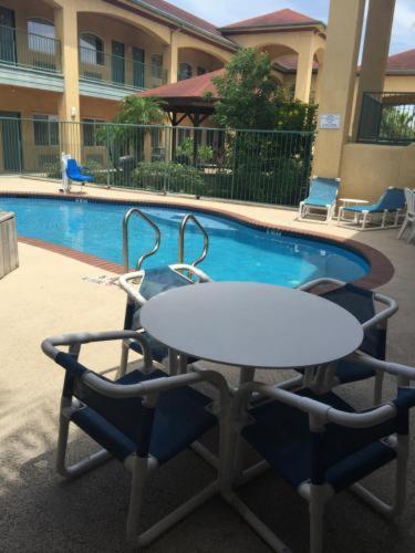 Hotel Texas And Rgv 3*